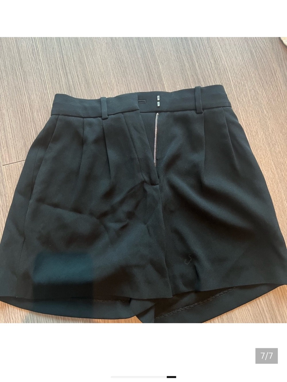 Babaton Atlier Pleated Shorts